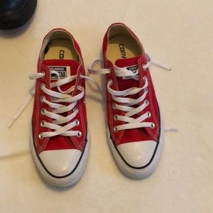 Red converse